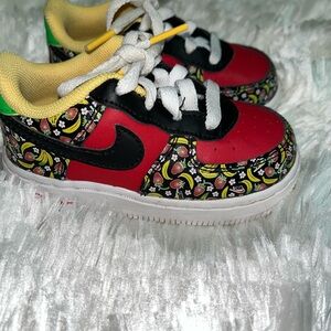 Size 6C Nike Strawberry and Banana shoes